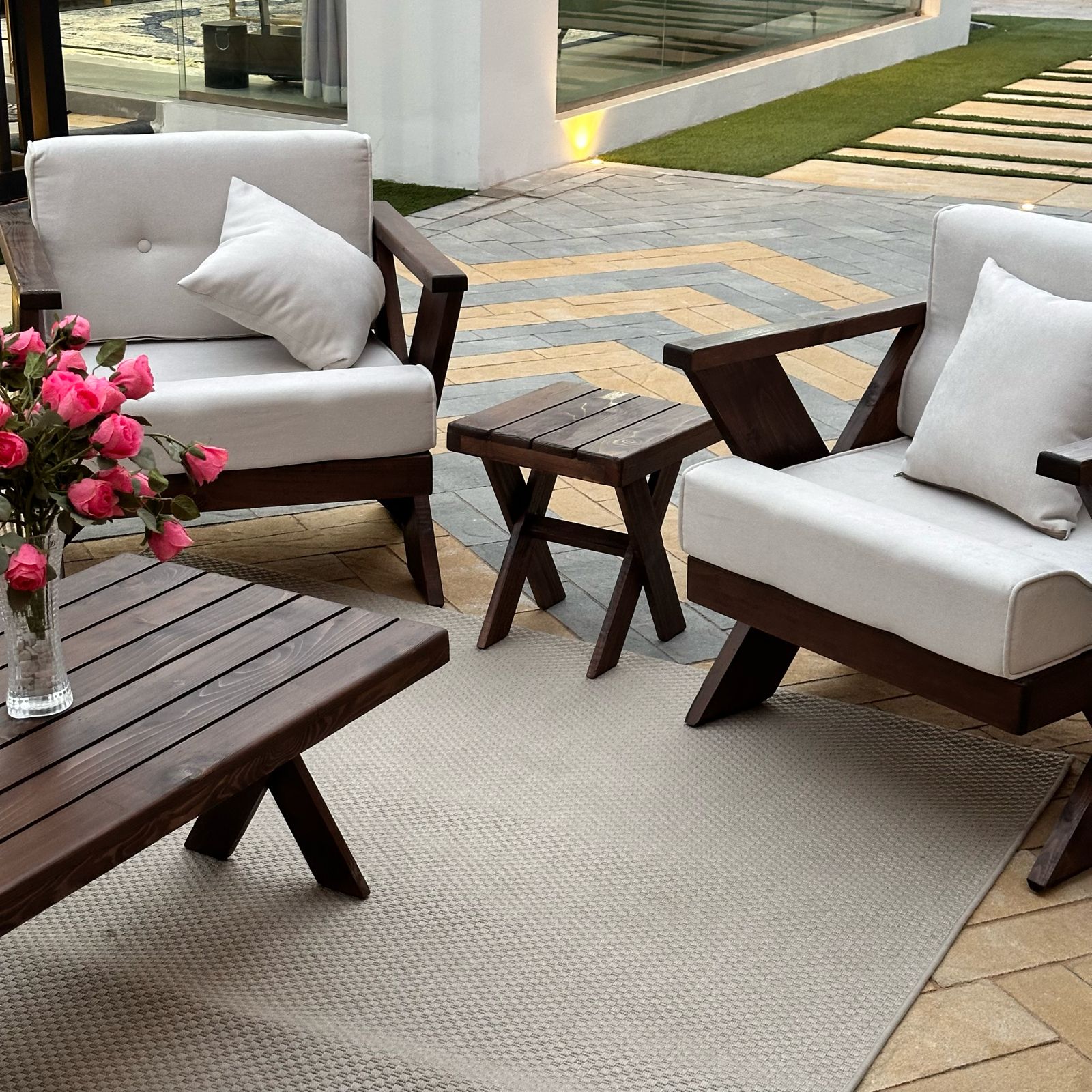 15 Best Low-Maintenance Landscape Ideas for Your Front Yard